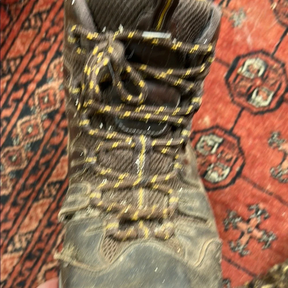Keen Brown Hiking Boots Size 11 in Used Condition, but good for yard work!